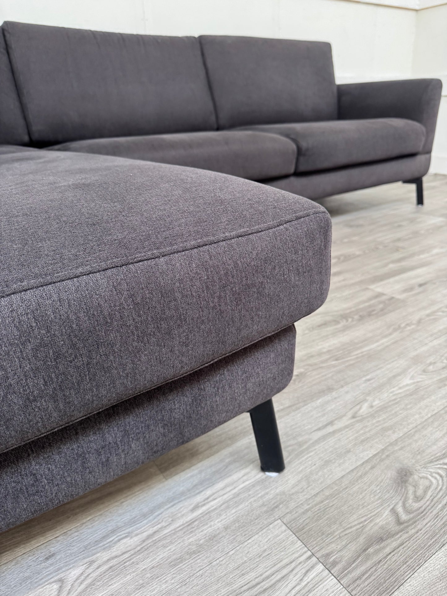 Mio Weekend L-Soffa