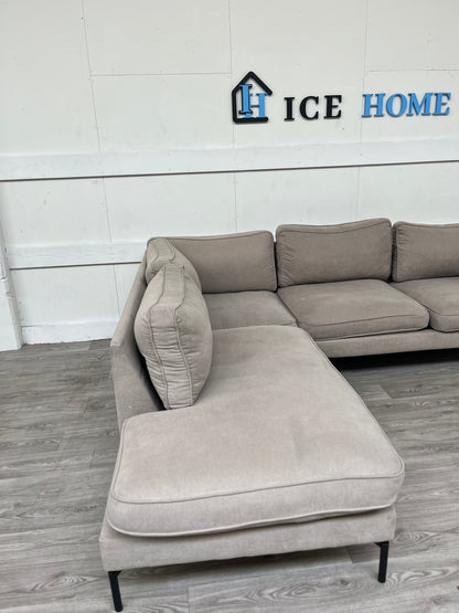 ILVA L-Soffa *BEIGE* *NYPRIS 23 999 kr*