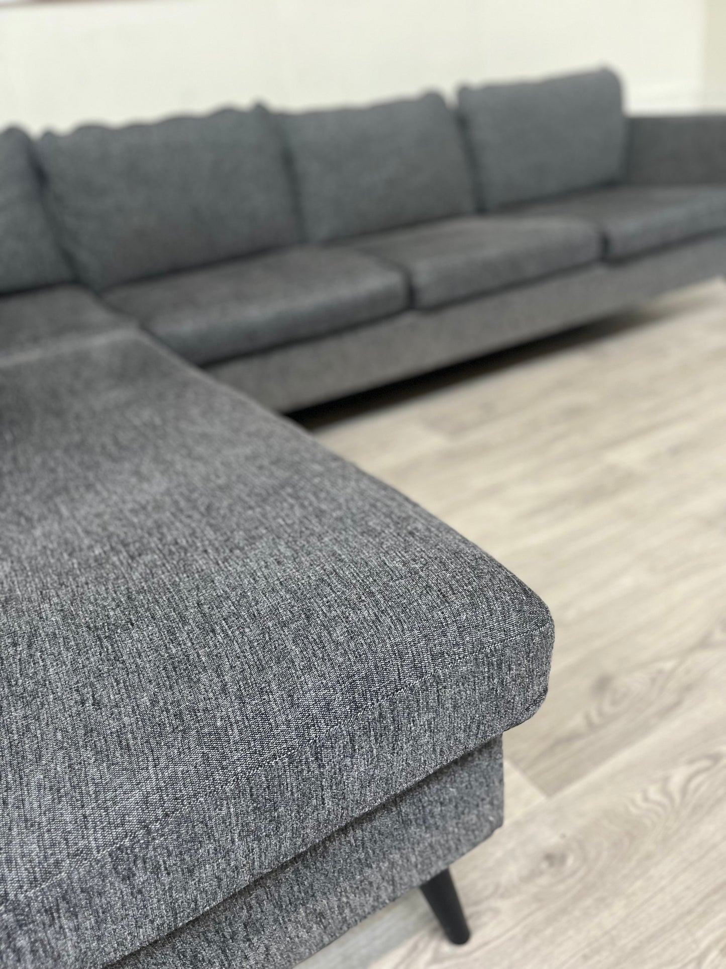 Mio County 3-sits soffa med divan höger *färg Antracite*
