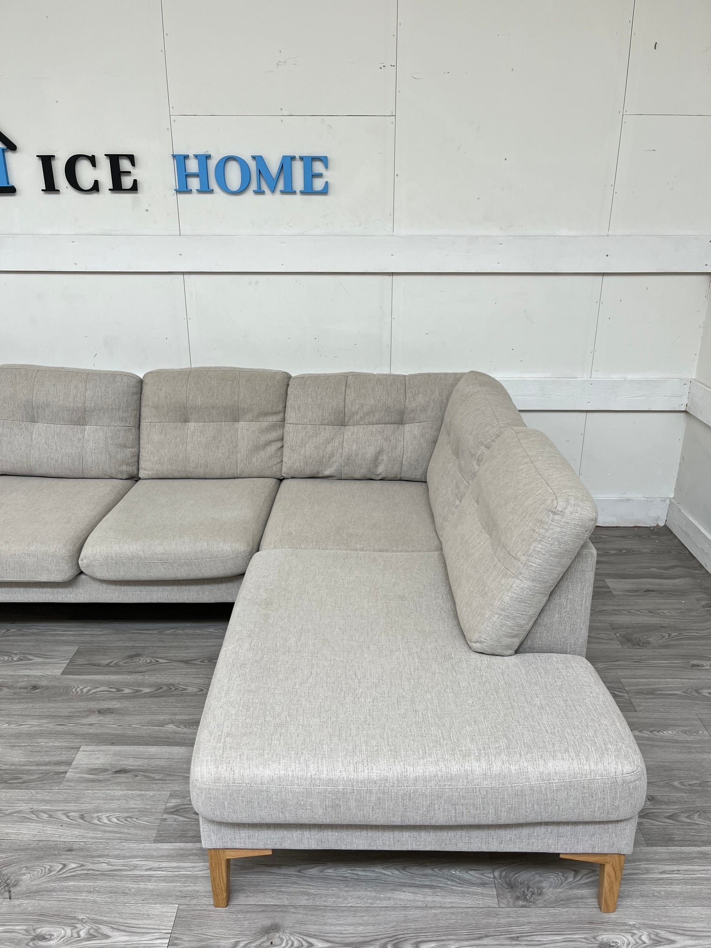 Soffa *Beige* Mio