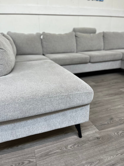 3-sits soffa med divan vänster och schäslong höger