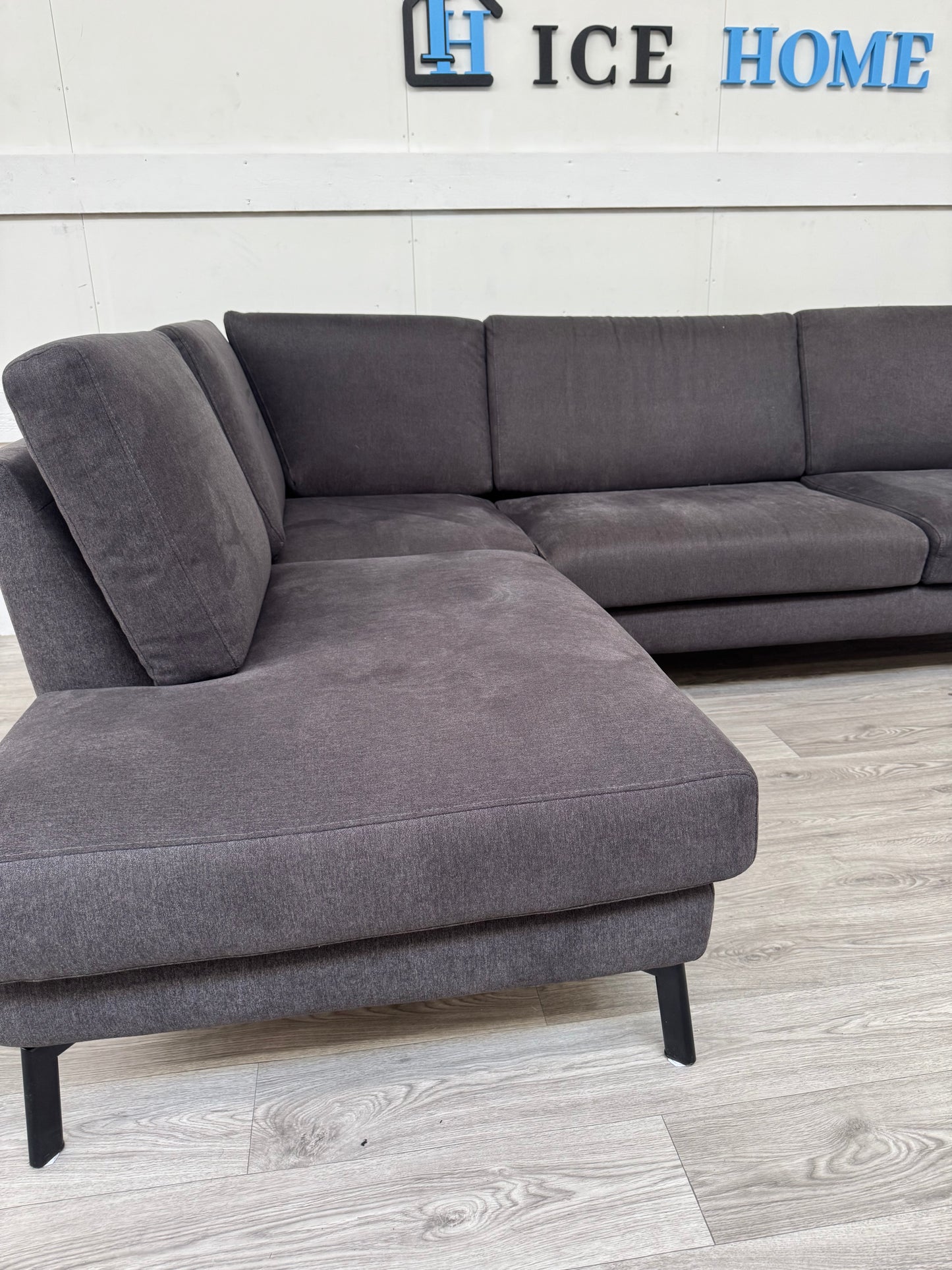 Mio Weekend L-Soffa