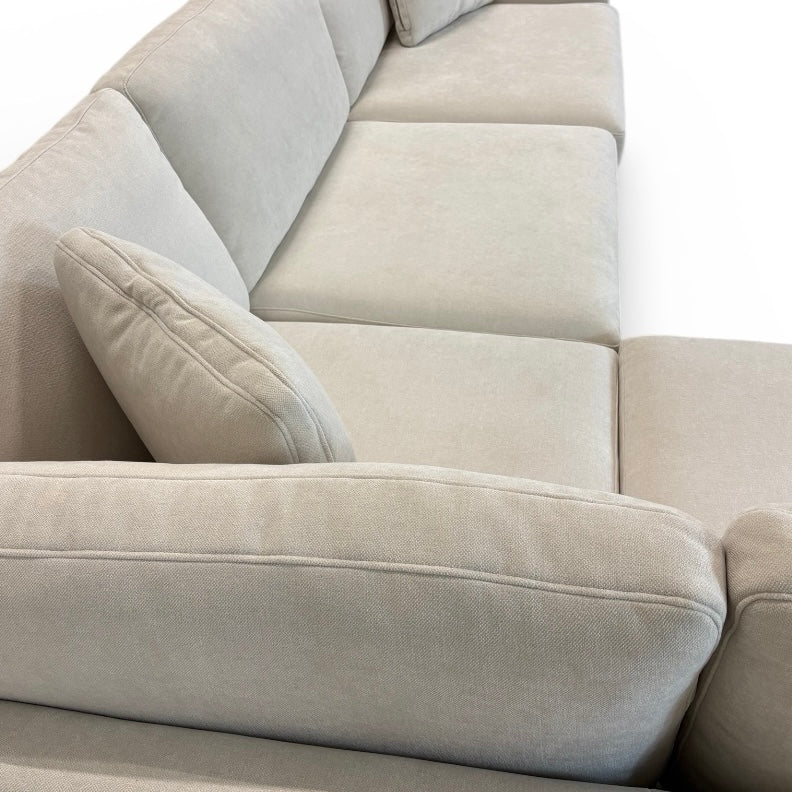 Äpple U-soffa i beige tyg | ICEHOME